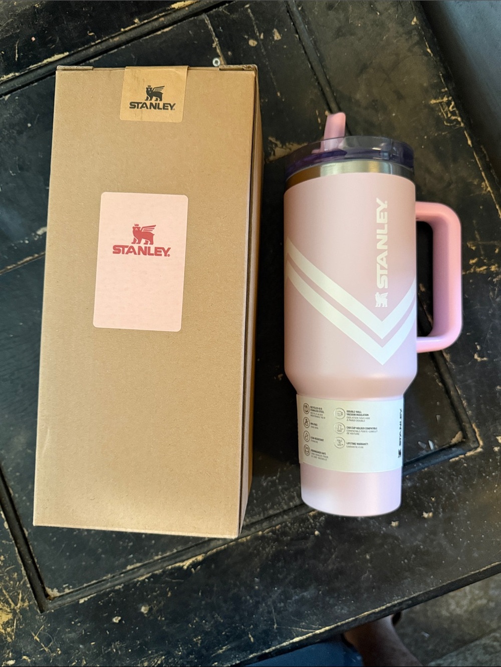 Stanley 40oz FlipTop Pastel Pink Insulated Travel Mug with Handle Chevron Accent